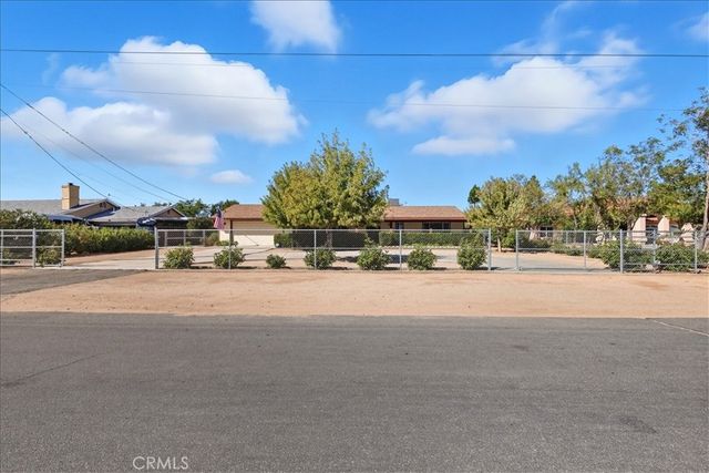 7344 Oxford Avenue, Hesperia, CA 92345