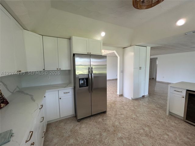 6611 SW 99th Ave, Miami, FL 33173