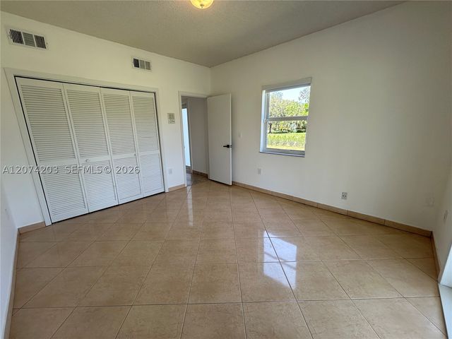 6611 SW 99th Ave, Miami, FL 33173