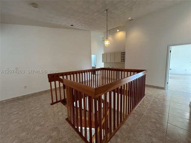 6611 SW 99th Ave, Miami, FL 33173