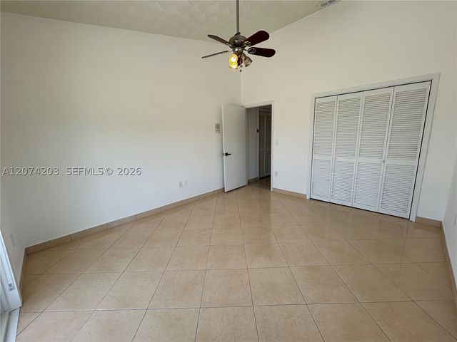 6611 SW 99th Ave, Miami, FL 33173
