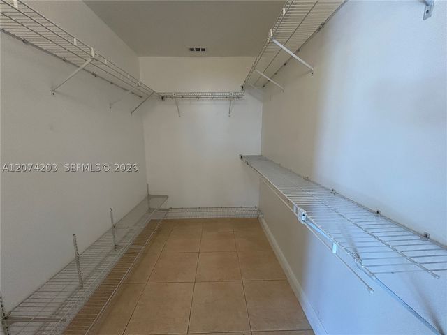 6611 SW 99th Ave, Miami, FL 33173