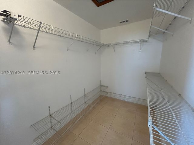 6611 SW 99th Ave, Miami, FL 33173
