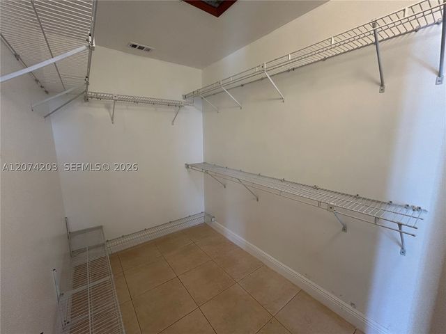 6611 SW 99th Ave, Miami, FL 33173