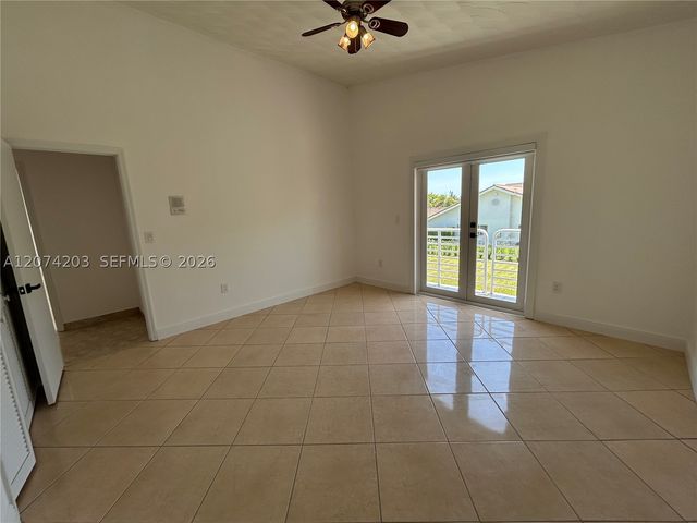 6611 SW 99th Ave, Miami, FL 33173
