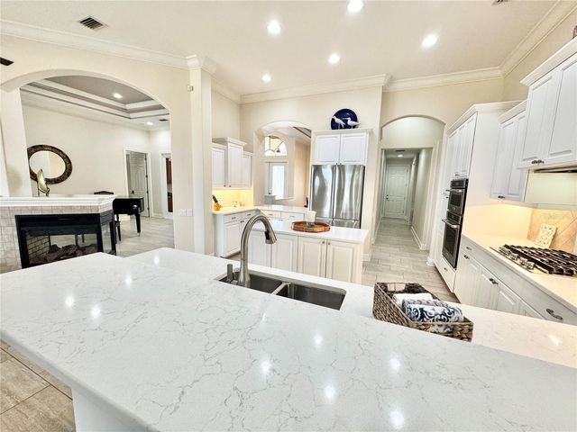 6919 DOMINION LANE, Lakewood Ranch, FL 34202
