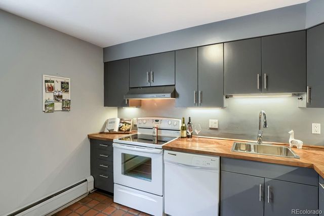 960 N Sherman Street 2F, Denver, CO 80203