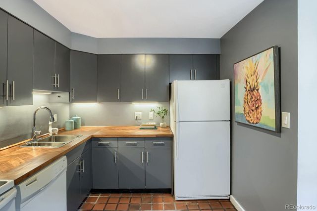 960 N Sherman Street 2F, Denver, CO 80203