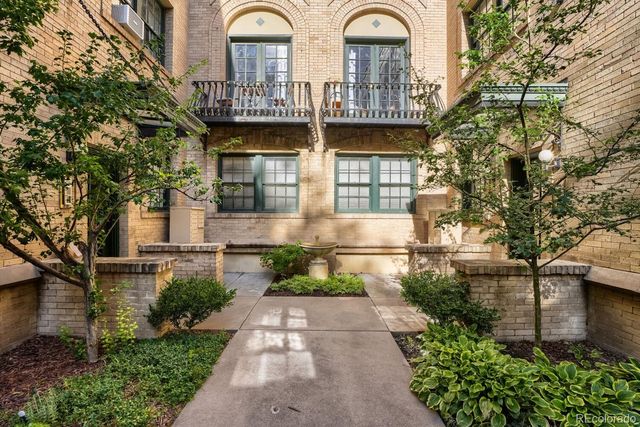 960 N Sherman Street 2F, Denver, CO 80203