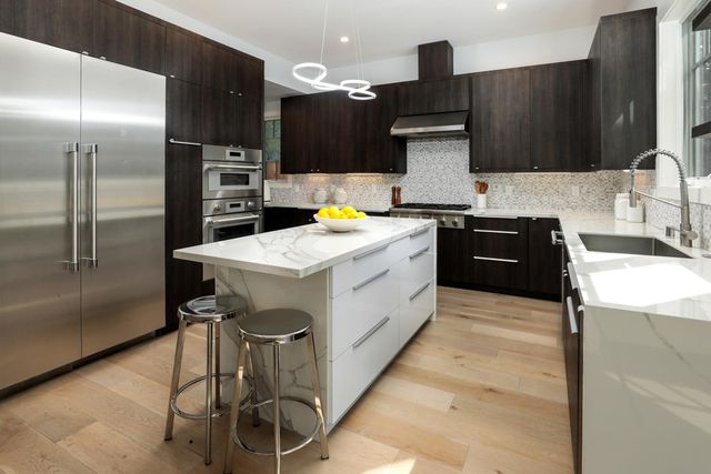 1909 Menalto Avenue, Menlo Park, CA 94025