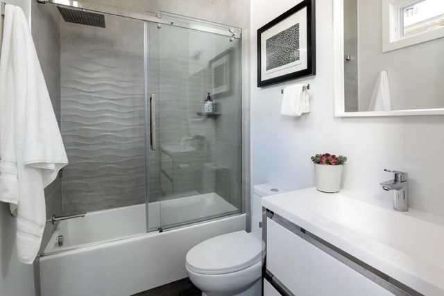 1909 Menalto Avenue, Menlo Park, CA 94025