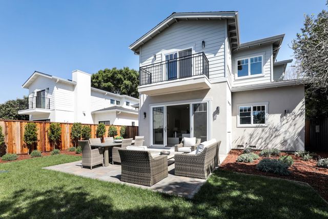 1909 Menalto Avenue, Menlo Park, CA 94025