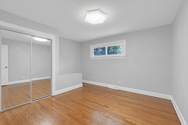 1320 E 169th Place, South Holland, IL 60473