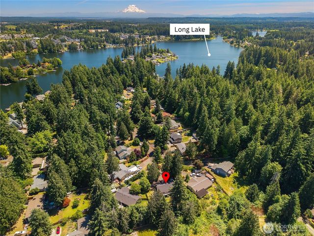 7004 Alderwood Court SE, Lacey, WA 98503