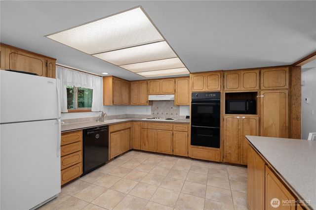 7004 Alderwood Court SE, Lacey, WA 98503