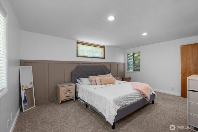 7004 Alderwood Court SE, Lacey, WA 98503