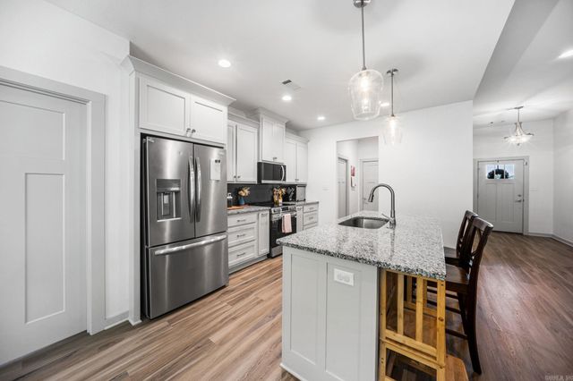65 Lewis Loop, Greenbrier, AR 72058