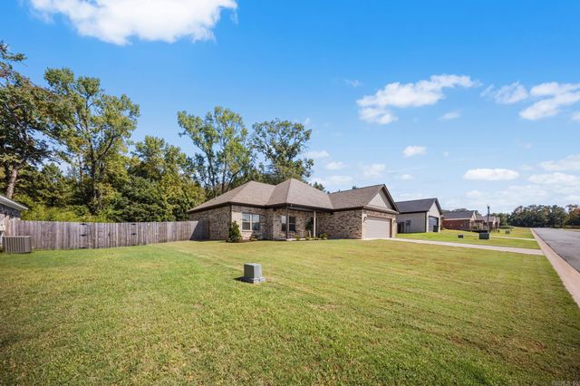 65 Lewis Loop, Greenbrier, AR 72058