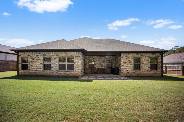 65 Lewis Loop, Greenbrier, AR 72058