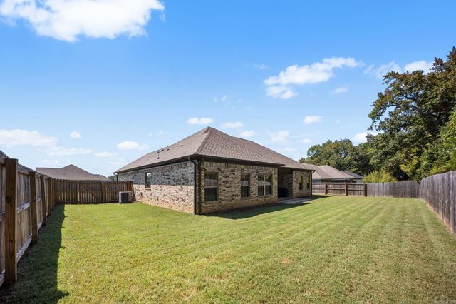 65 Lewis Loop, Greenbrier, AR 72058