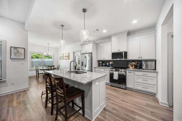 65 Lewis Loop, Greenbrier, AR 72058