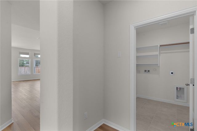 931 Creek Bed Drive, New Braunfels, TX 78130