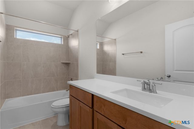 931 Creek Bed Drive, New Braunfels, TX 78130
