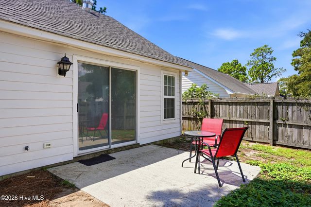 619 Glenarthur Drive, Wilmington, NC 28412