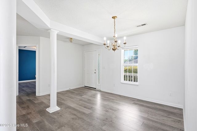 619 Glenarthur Drive, Wilmington, NC 28412