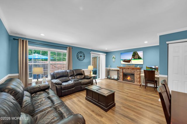 5 Shearwater Hollow 5, Bayville, NJ 08721