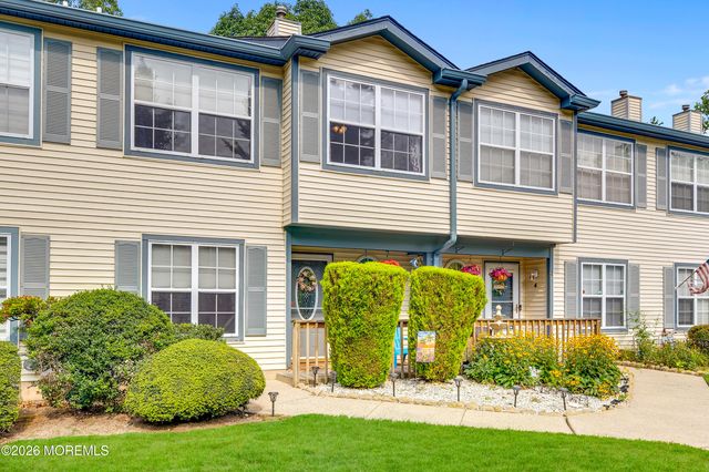 5 Shearwater Hollow 5, Bayville, NJ 08721