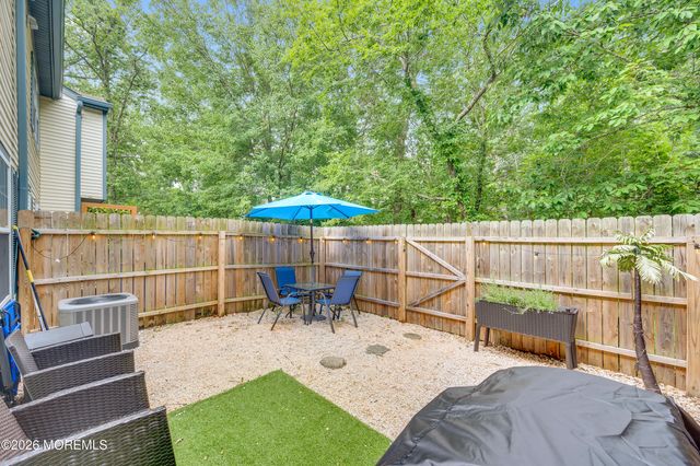 5 Shearwater Hollow 5, Bayville, NJ 08721