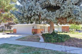 698 N Eagle Hills Way, Eagle, ID 83616