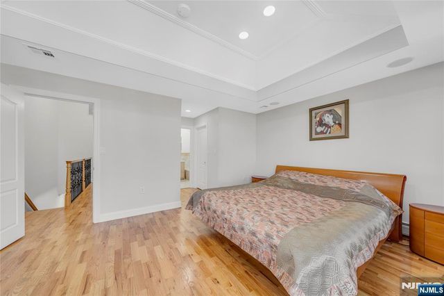 92 Washington Avenue, Cliffside Park, NJ 07010