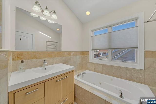 92 Washington Avenue, Cliffside Park, NJ 07010