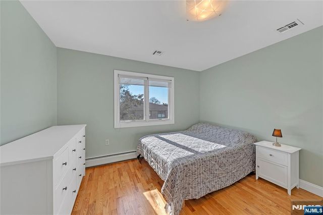 92 Washington Avenue, Cliffside Park, NJ 07010