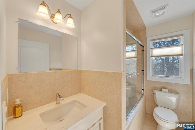 92 Washington Avenue, Cliffside Park, NJ 07010