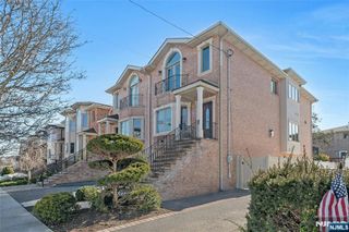 92 Washington Avenue, Cliffside Park, NJ 07010