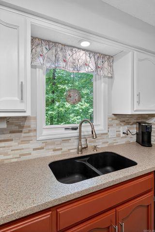 3 Polido Lane, Hot Springs Village, AR 71909