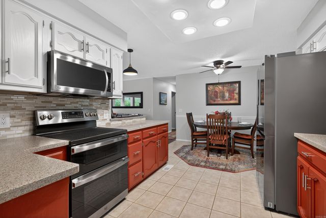 3 Polido Lane, Hot Springs Village, AR 71909