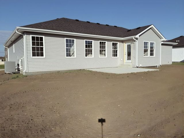 1692 Campton Drive, Bourbonnais, IL 60914