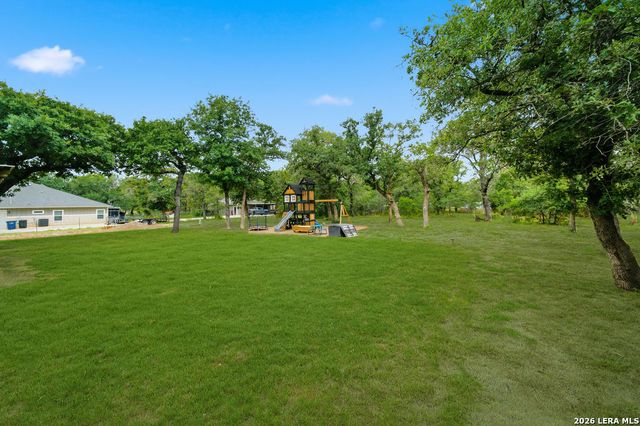 189 Champions, La Vernia, TX 78121