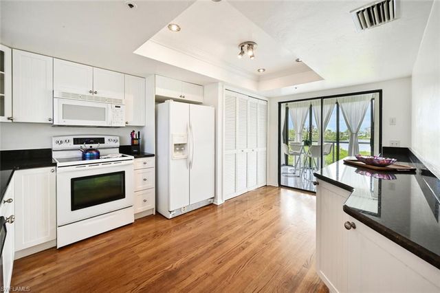 21511 Indian Bayou DR, Fort Myers Beach, FL 33931