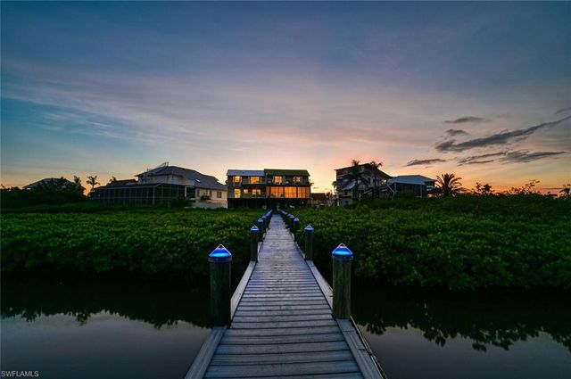 21511 Indian Bayou DR, Fort Myers Beach, FL 33931