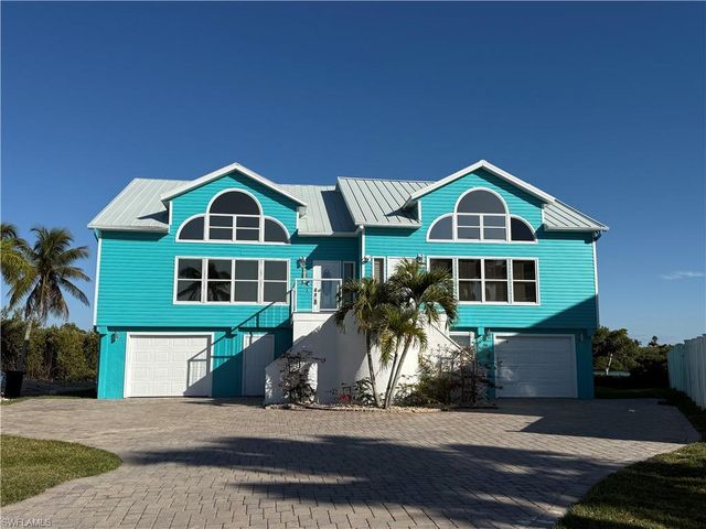 21511 Indian Bayou DR, Fort Myers Beach, FL 33931