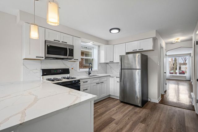 1723 W 75th Place, Chicago, IL 60620