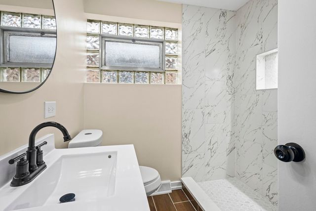 1723 W 75th Place, Chicago, IL 60620