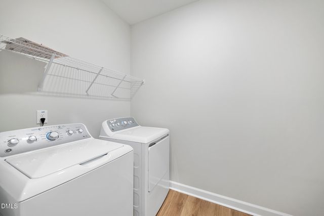 288 Meadowbark Bend 37, Garner, NC 27529