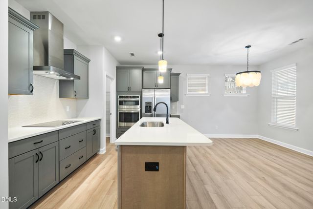 288 Meadowbark Bend 37, Garner, NC 27529