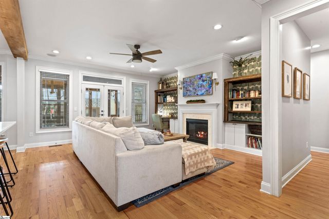 9 Waverly Court, Greenville, SC 29605